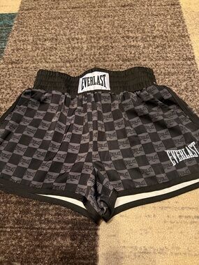 Everlast Black and Dark Gray Checker Athletic Shorts